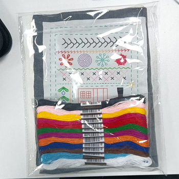 Set za ručno šivanje s boho stilom, kutija od 200 niti, ovlaštena privatna marka, bez prilagodbe