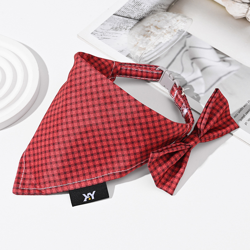 Háziállatoknak szánt háromszög kendő – pamut, kockás minta, twill szövés, nyomtatott felület