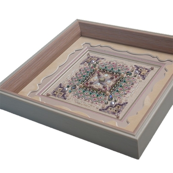 Lenvászon keresztszemes készlet mini rózsával és gyöngyökkel díszített szalag kiegészítővel, Love Every Moment, modern minimalista stílus