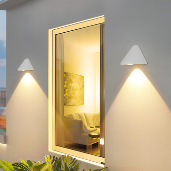 Vanjska zidna svjetiljka | Model DGBD8204; Aluminijsko kućište; Moderni minimalistički stil; Kontinuirano osvjetljenje 6–12 sati