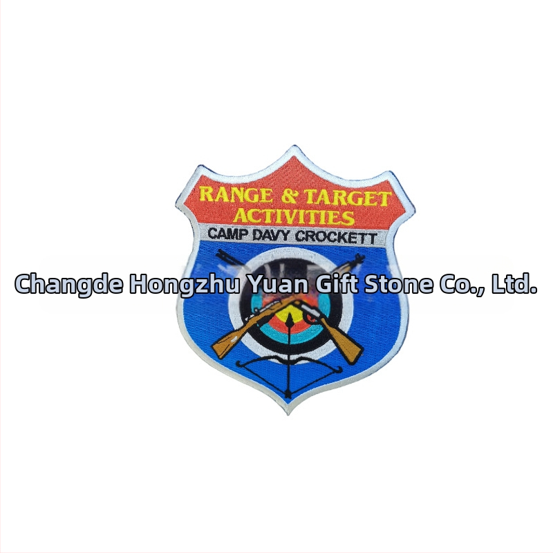 Ramenski patch s izvezenim dizajnom na twill tkanini za odjeću i dodatke — završna obrada rubova: šivanje, brušenje i lasersko rezanje; OEM