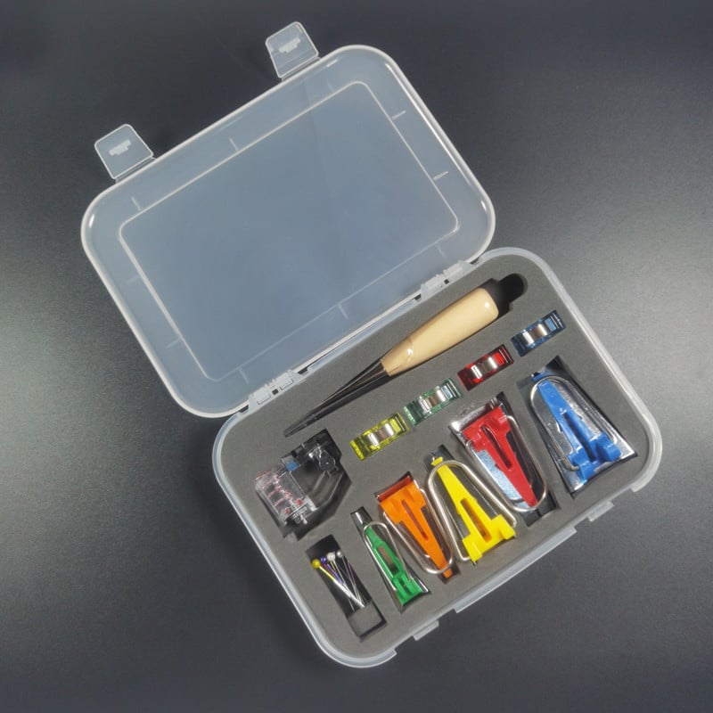 Dyx Gyűrűs Tű – DIY varrás patchwork eszközkészlet él- és szalagkötő és élrőlóval, 10 darab, 230 g