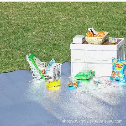 Saltea impermeabilă anti-derapantă pentru camping, folie de aluminiu EVA, țesătură Pearl Cotton, 300 g, Model FCD, Potrivită pentru peste 8 persoane