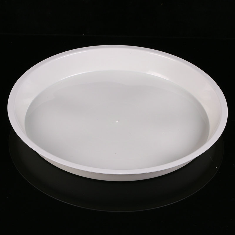 Кръгла пластмасова подложка за саксия с плосък ръб — инжекционно формована, издръжлива, водоспестяваща; за настолна и подова употреба; подходяща за саксии и сукуленти.