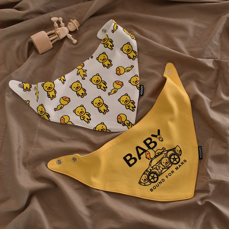 Háziállat számára pamut háromszög sál kartun mintával, sima szövés, nyomtatás, egész éves használatra