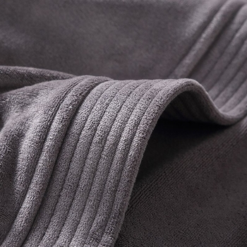 Унисекс халат за хотел от чист памук, тегло 1000 г, бързосъхнещ, с бродиран логотип