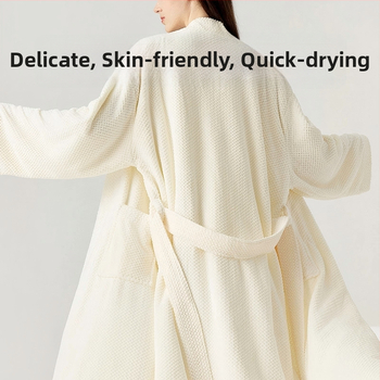 Унисекс халат за баня от полиестер, 95% композиция на основната тъкан, тегло 500 g, подходящ за пролет