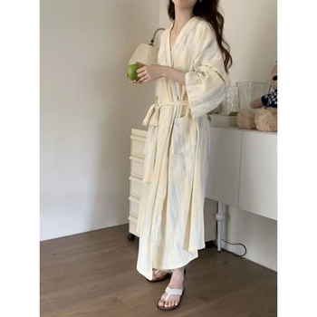 Ženski haljet u japanskom stilu s prugastim tie-dye uzorkom, opuštena silueta, vezanje, za proljeće i jesen