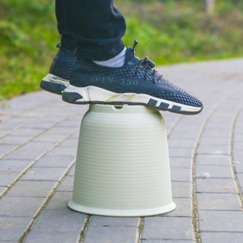 Virágcserép rezin anyagból, öntött műanyag kivitel, asztali vagy padlóra helyezhető használatra, nem könnyen deformálódik - Exquisite Flowers