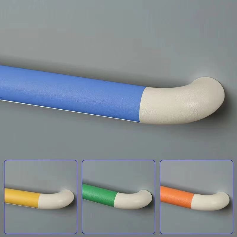 PVC kapaszkodó falra szerelve, ütésvédő és csúszásmentes felülettel, kórházak, óvodák és idősotthonok folyosói számára