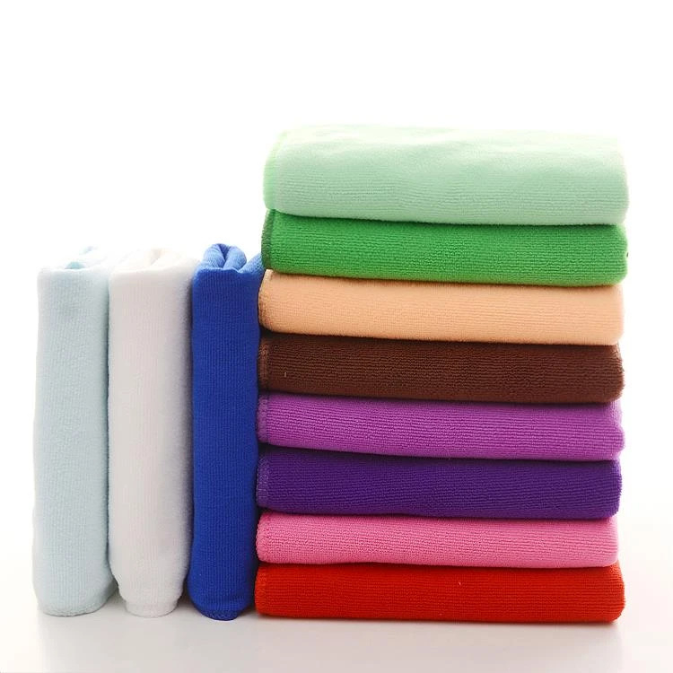 Салонна кърпа за сушене на коса от микрофибър с нано‑суперабсорбция, плоско тъкане, 32 нишки, под 50 g