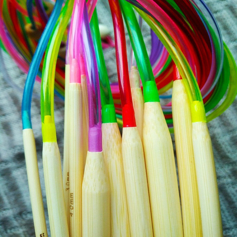 Set kručnih igala za pletenje – ručni DIY alatni set s kružnim iglama i kukicama; pakiranje 100 kom; bruto težina 100 g; prilagodba obrade: Da; stil: Izuzetan / Novi kineski stil