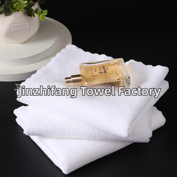 Hotelový uterák, 100% polyesterové vlákno, jemné vlákno, ploché tkanie, 42 g, nasiakavosť 11–15 s