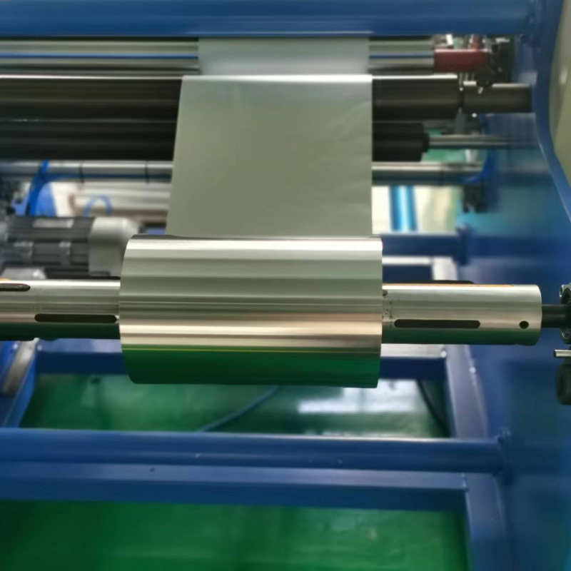 Alumínium fólia tekercs, vastagság 0,015 mm, Modell 8079, Élelmiszer minőség, Törésállóság 100, Merevség 100