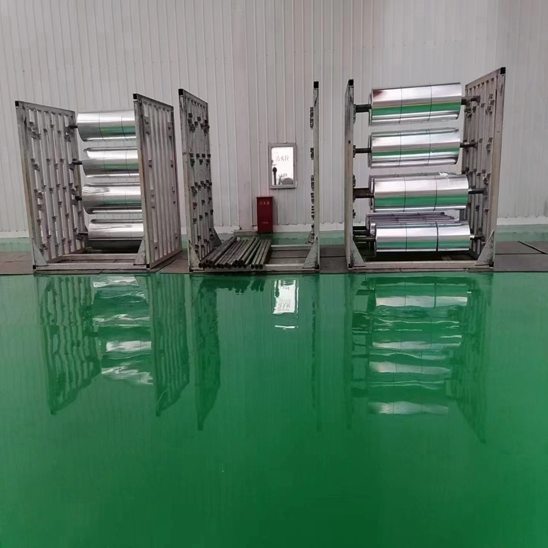 Alumínium fólia tekercs, vastagság 0,015 mm, Modell 8079, Élelmiszer minőség, Törésállóság 100, Merevség 100