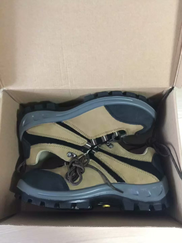 Pantofi de protecție izolați 66177, protecție la perforare, pentru industria petrolieră, chimică, mecanică, electrică și construcții