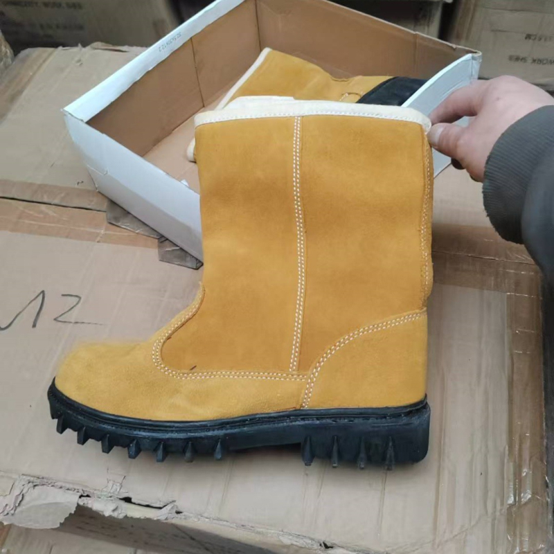 Ghete de protecție pentru muncă, cu vârf din oțel și talpă din oțel, piele velur + microfibră, înălime până la mijlocul gambelor, protecție la impact și perforare