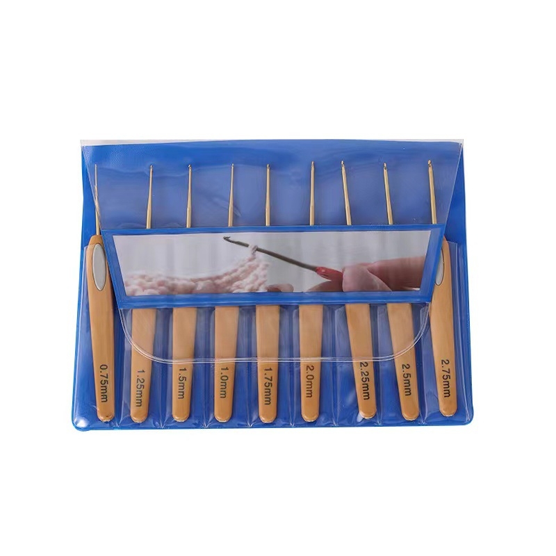 Set od 9 kukica za kukičanje s mekom držalom, PVC kukice, različite veličine, zlatno prekrivene vrhove