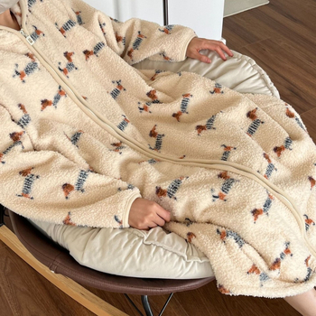 Ženski kapucjašni pižama ogrtač od pamučnog velura s ispisom šteneta, gust materijal, dugi rukavi, kardigan stil, udobna kućna odjeća