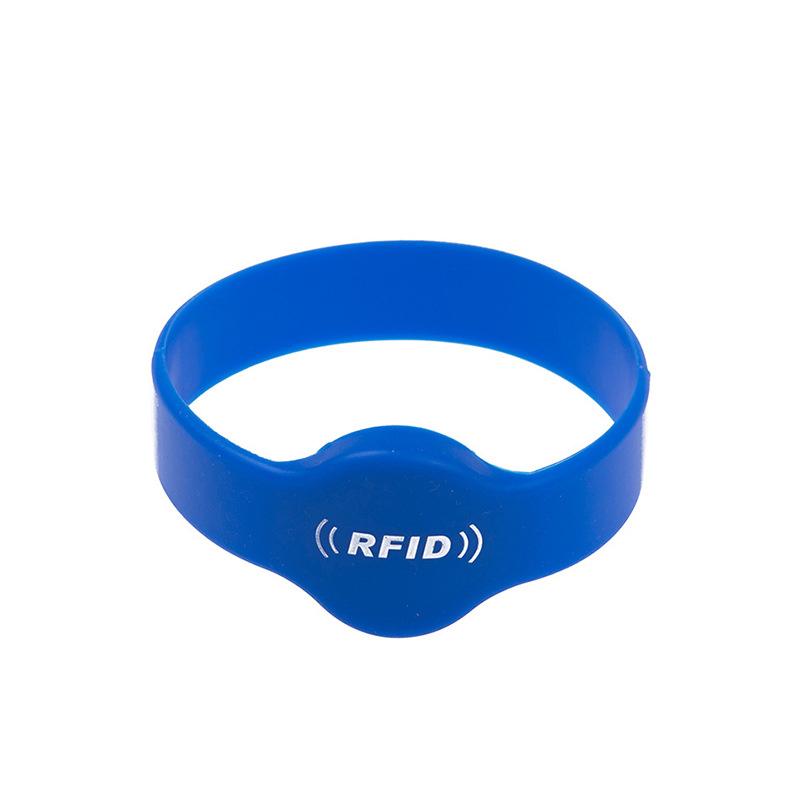 Βραχιόλι RFID με διπλό πρωτόκολλο TK4100 + FM11RF08, σιλικόνη, μνήμη 1024 byte, χρόνος ανάγνωσης/εγγραφής 0,03 s, εμβέλεια 1–5 cm