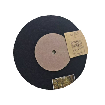Kerek filc tábla, vinil-lemez ihletésű falidísz – vintage stílusú dekoratív kép és üzenet-tábla