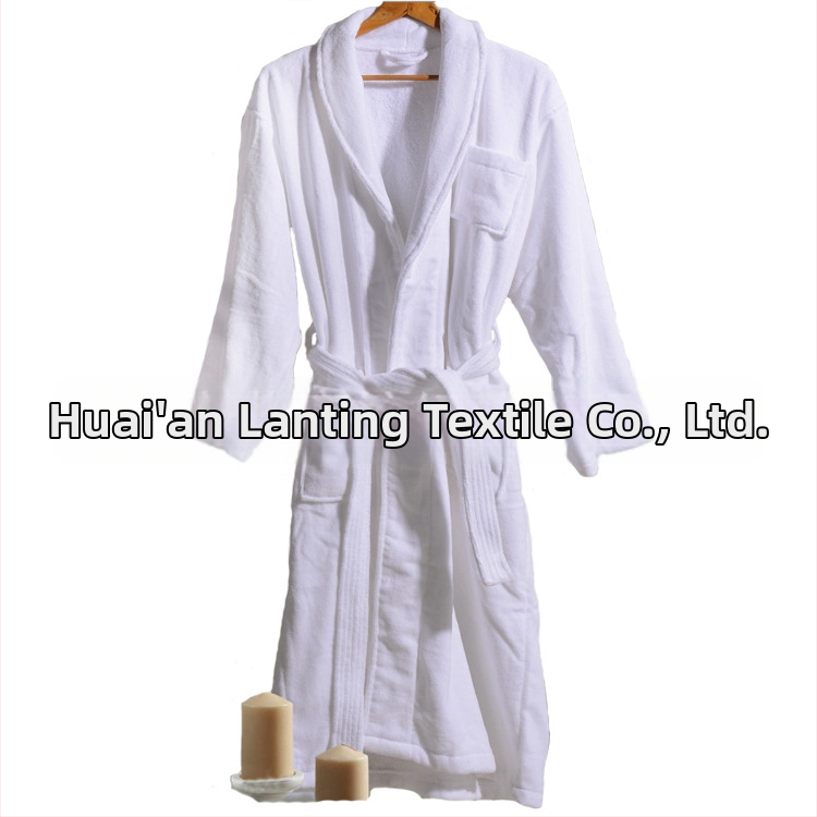 Bavlnený župan s logom - 1100 g Cut-Pile látka, jednovláknová priadza