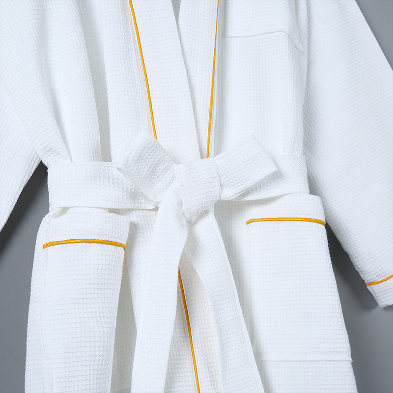 Hotelski ogrtač od pamuka s waffle uzorkom, prilagodljiv za muškarce, 750 g, jednodijelno vlakno, šav rubova, ispis logotipa moguć