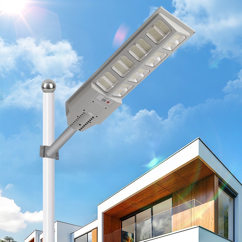 Solarna ulična svjetiljka Dysj-150, IP67, 6V, nazivna snaga 400, radno vrijeme 12–16 sati