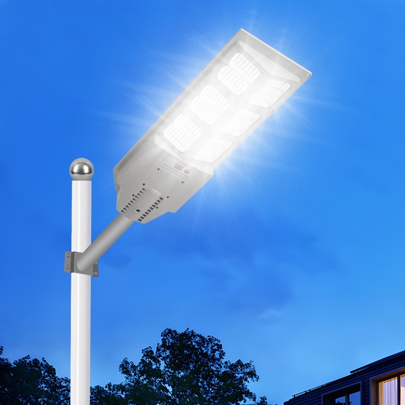 Solarna ulična svjetiljka Dysj-150, IP67, 6V, nazivna snaga 400, radno vrijeme 12–16 sati