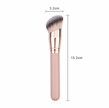 Πινέλο concealer μακιγιάζ με κεκλιμένη κεφαλή, συνθετικές τρίχες, ξύλινη λαβή, μονή συσκευασία