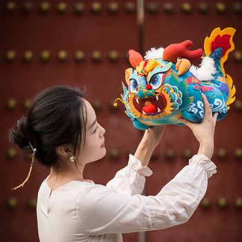 Hímzett textilbaba - DIY anyagkészlet, kínai stílus, sárkány motívum, klasszikus nemzeti stílus, hálószoba dekoráció