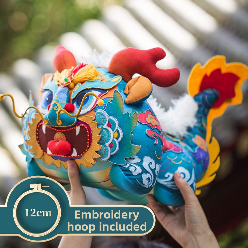 Vyšitá textilná bábika - DIY materiálový kit, čínske štýl, drakový motív, klasický národný štýl, dekorácia do spálne