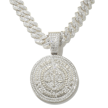 Geometriai kör alakú medálos nyaklánc gyémántos díszítéssel, hip-hop stílusú, ötvözet lánccal