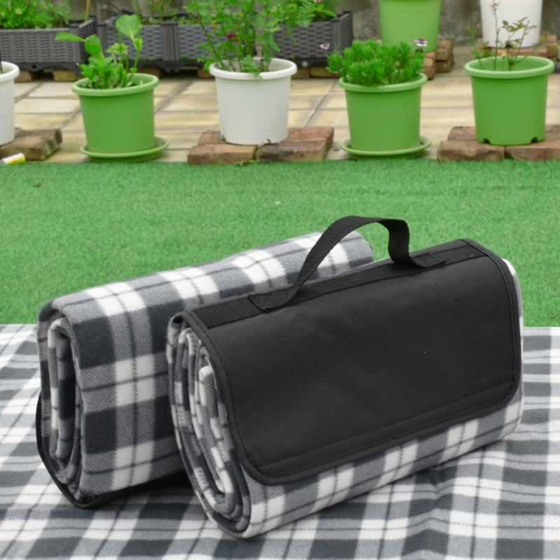 Vanjska kamping podloga – od flanel materijala, vodootporna i otporna na vlagu, za 2–4 osobe, 0,5 kg, sklopiva i prijenosna