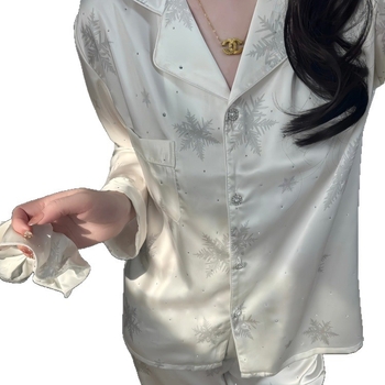Női pizsama – Ice Silk anyag, Gombos stílus és modern minimalist dizájn, Turn-down gallér, Hosszú ujjú, Hosszú nadrág
