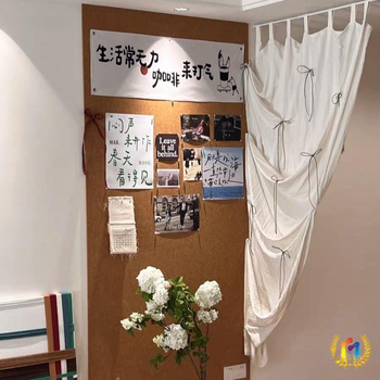 Filc falikép – önmagát ragadó fotóháttér panel Polaroidhoz, hálószobai faldekoráció és üzenőtábla