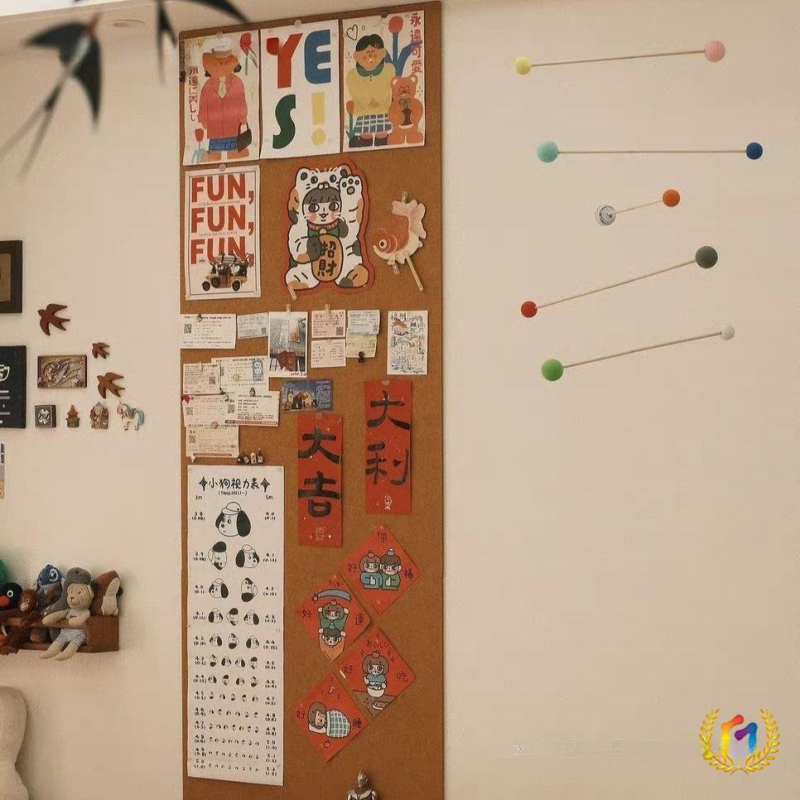 Filc falikép – önmagát ragadó fotóháttér panel Polaroidhoz, hálószobai faldekoráció és üzenőtábla