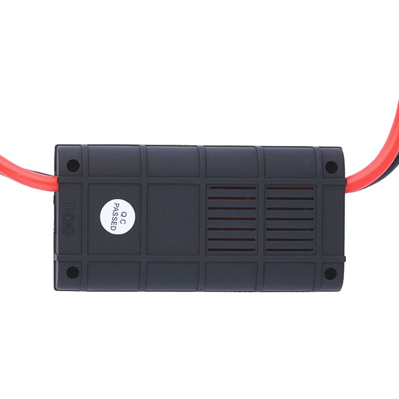 Model repülőgéphez tervezett wattmérő, 0-60V, 0-100A, max. 200A, nagy pontosságú energiafogyasztás-elemzés