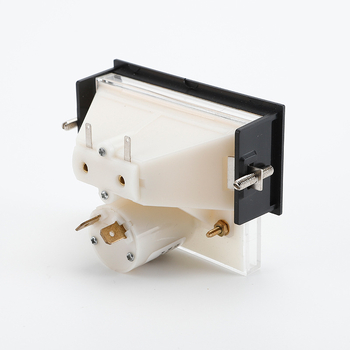 VU73 Magas pontosságú erősítőmérő, hátsó megvilágítású analóg mutatóval, mérés: teljesítmény és hangerő