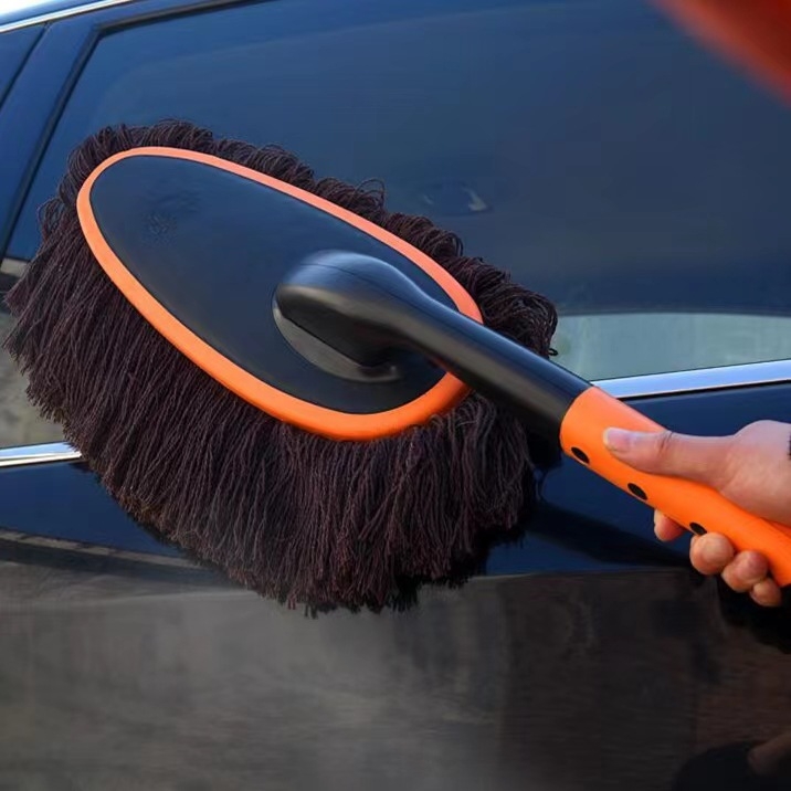 Četka za pranje automobila — plastični materijal; marka Yunte; vrsta: četka za pranje automobila