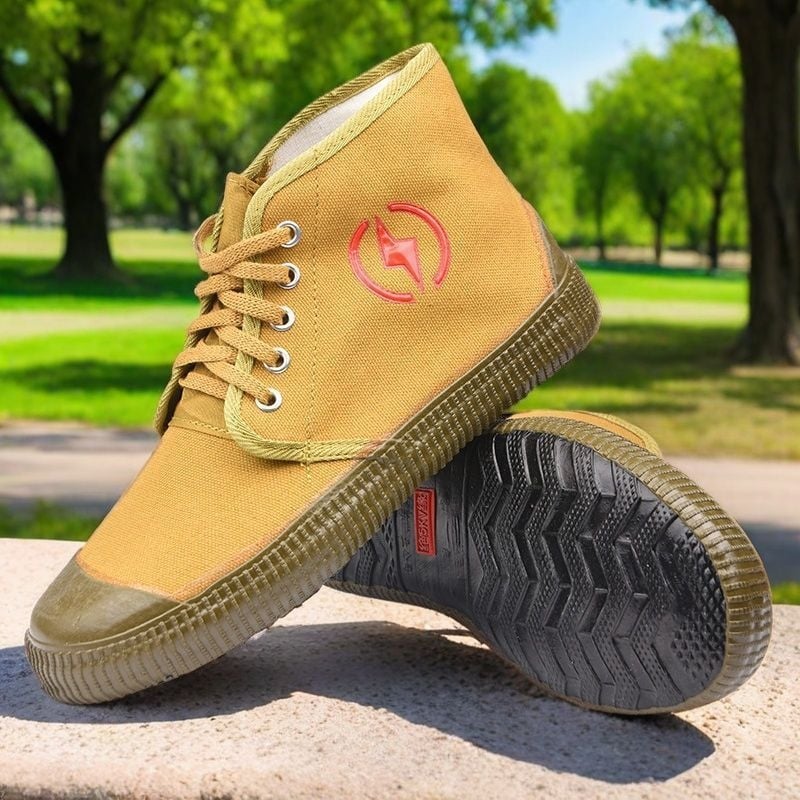 Pantofi izolați pentru electricieni, partea superioară din PU injectat, înalți, respirabili și cu talpă antiaderantă