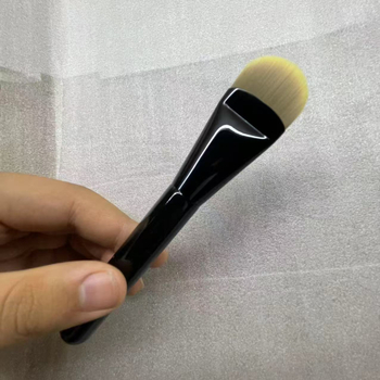 Alapozó ecset, lapos, kerek fej, szintetikus szálak, fa nyél, 1 darab, származás: Cangzhou