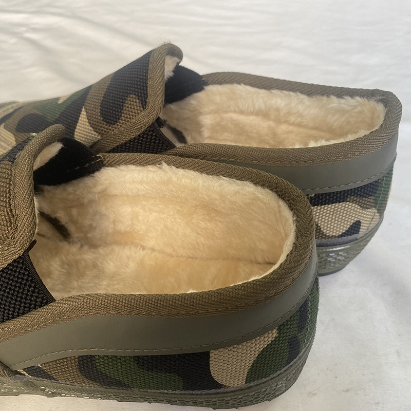 Pantofi de lucru Slip-on, antiaderenți și respirabili, rezistenți la uzură, vârf din cauciuc, talie joasă, marcă Soldiers, origine Jiangsu