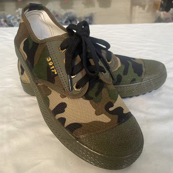 Pantofi de lucru PVC, înalți, vârf din cauciuc, rezistenți la uzură, antișoc și anti-perforație