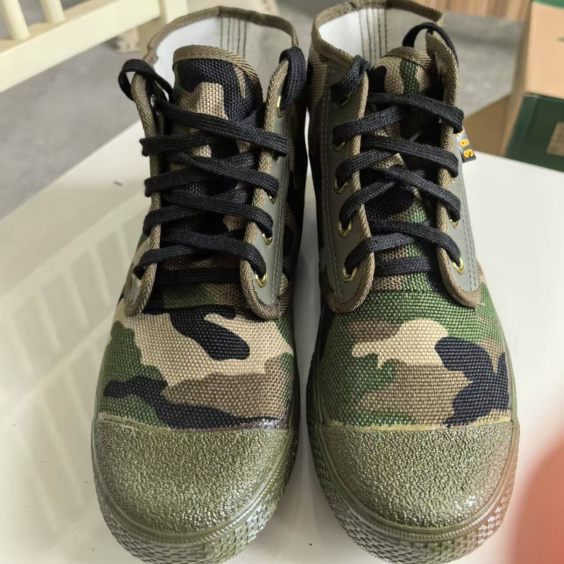 Pantofi de lucru PVC, înalți, vârf din cauciuc, rezistenți la uzură, antișoc și anti-perforație