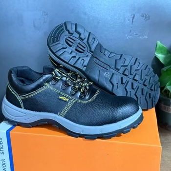 Încălțăminte de protecție pentru muncă, PU piele sintetică, talpă joasă, protecție antișoc și antiînțepare, rezistentă la abraziune, la ulei și praf, protecție a limbii
