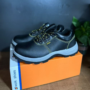 Încălțăminte de protecție pentru muncă, PU piele sintetică, talpă joasă, protecție antișoc și antiînțepare, rezistentă la abraziune, la ulei și praf, protecție a limbii