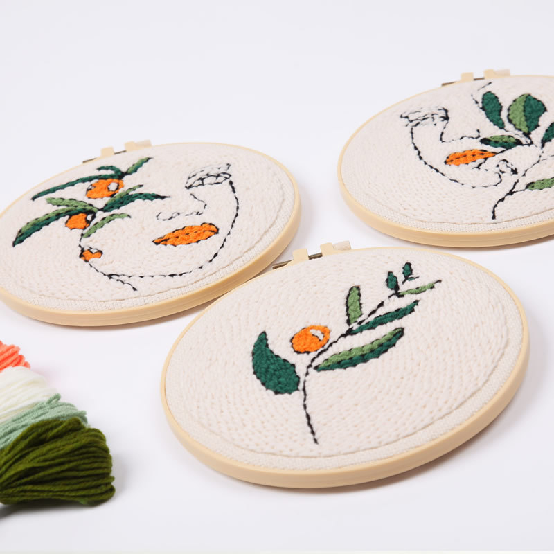 Ručno izrađen punch needle komplet — DIY paket materijala za vunenu sliku