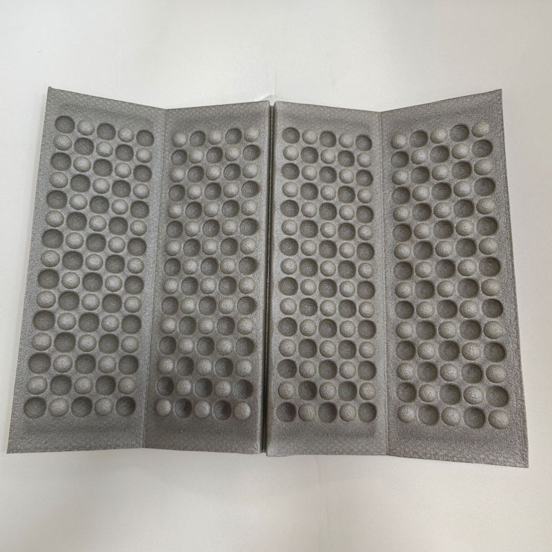 XPE sklopiva podloga za sjedenje otporna na vlagu za kampiranje — za 1 osobu, model Folding Pad, težina 35 g