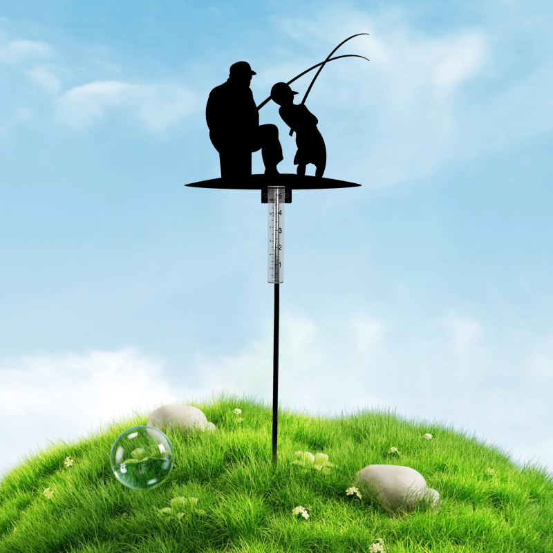 Öntöttvas esőmérő apa–fia motívummal, 5 hüvelykes kapacitás, kerthez és udvarhoz